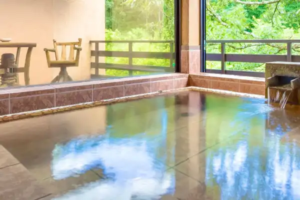 น้ำพุร้อน