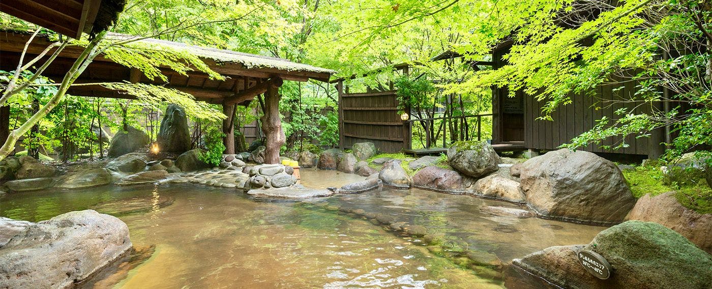 บ่อน้ำพุร้อนกลางแจ้ง