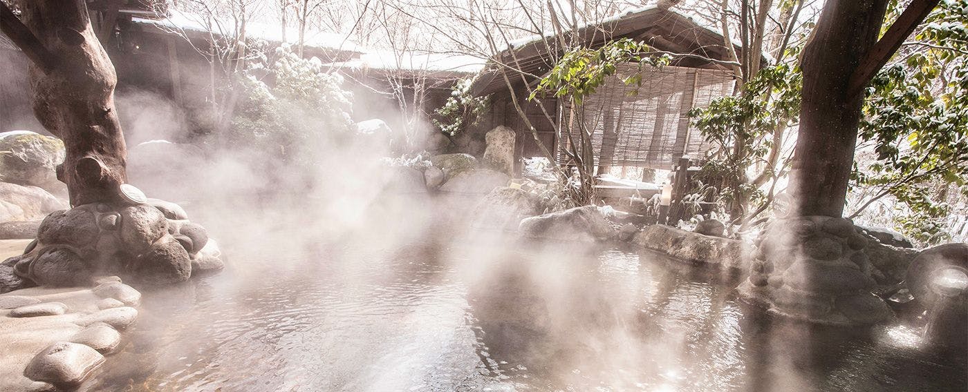 บ่อน้ำพุร้อนกลางแจ้ง