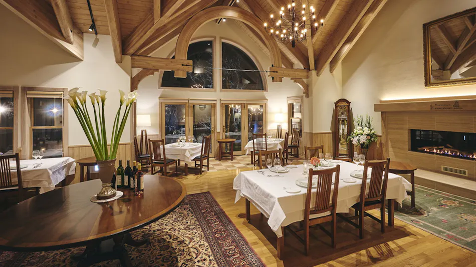 CEDAR LODGE