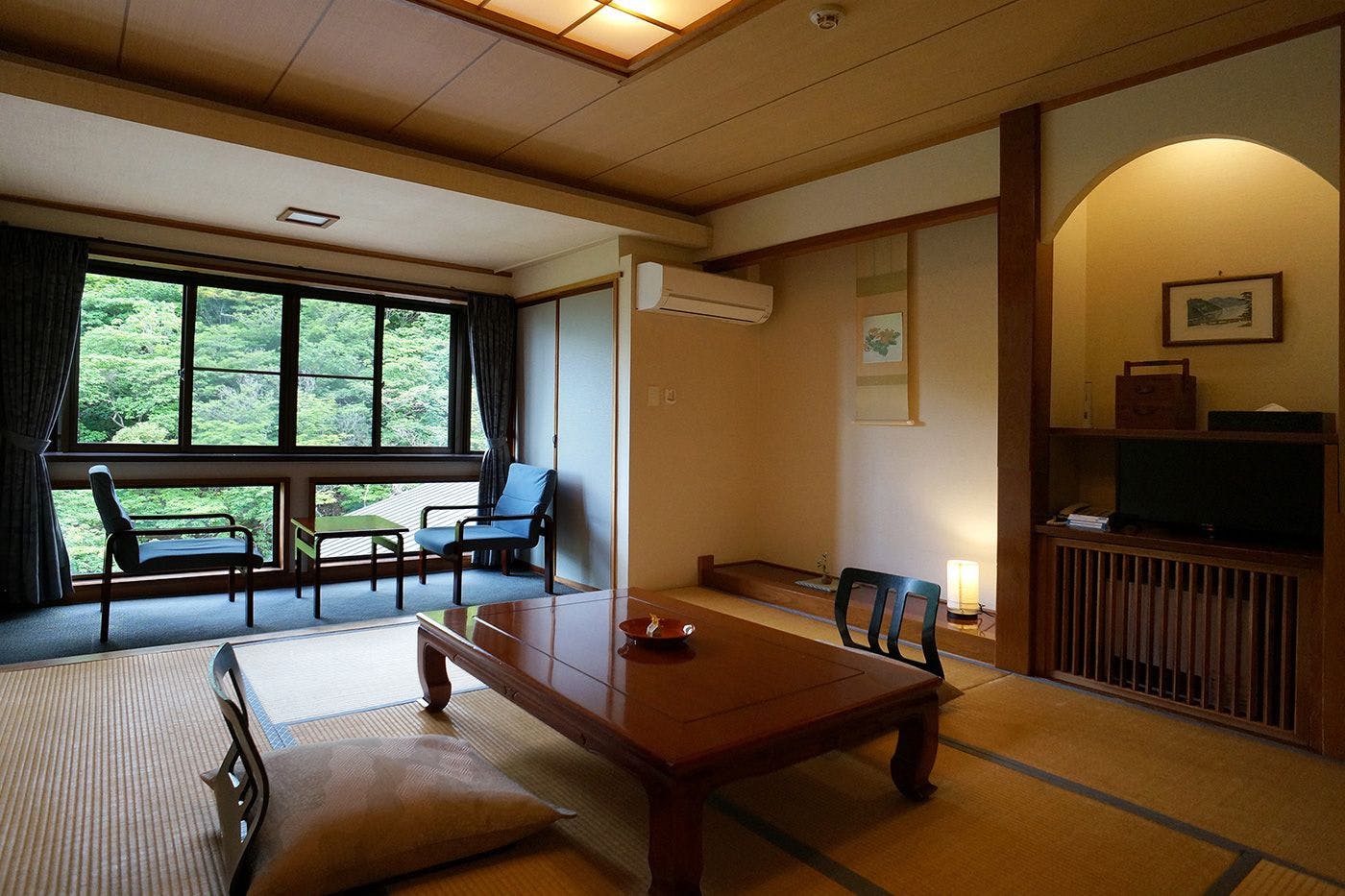 高湯温泉 旅館ひげの家