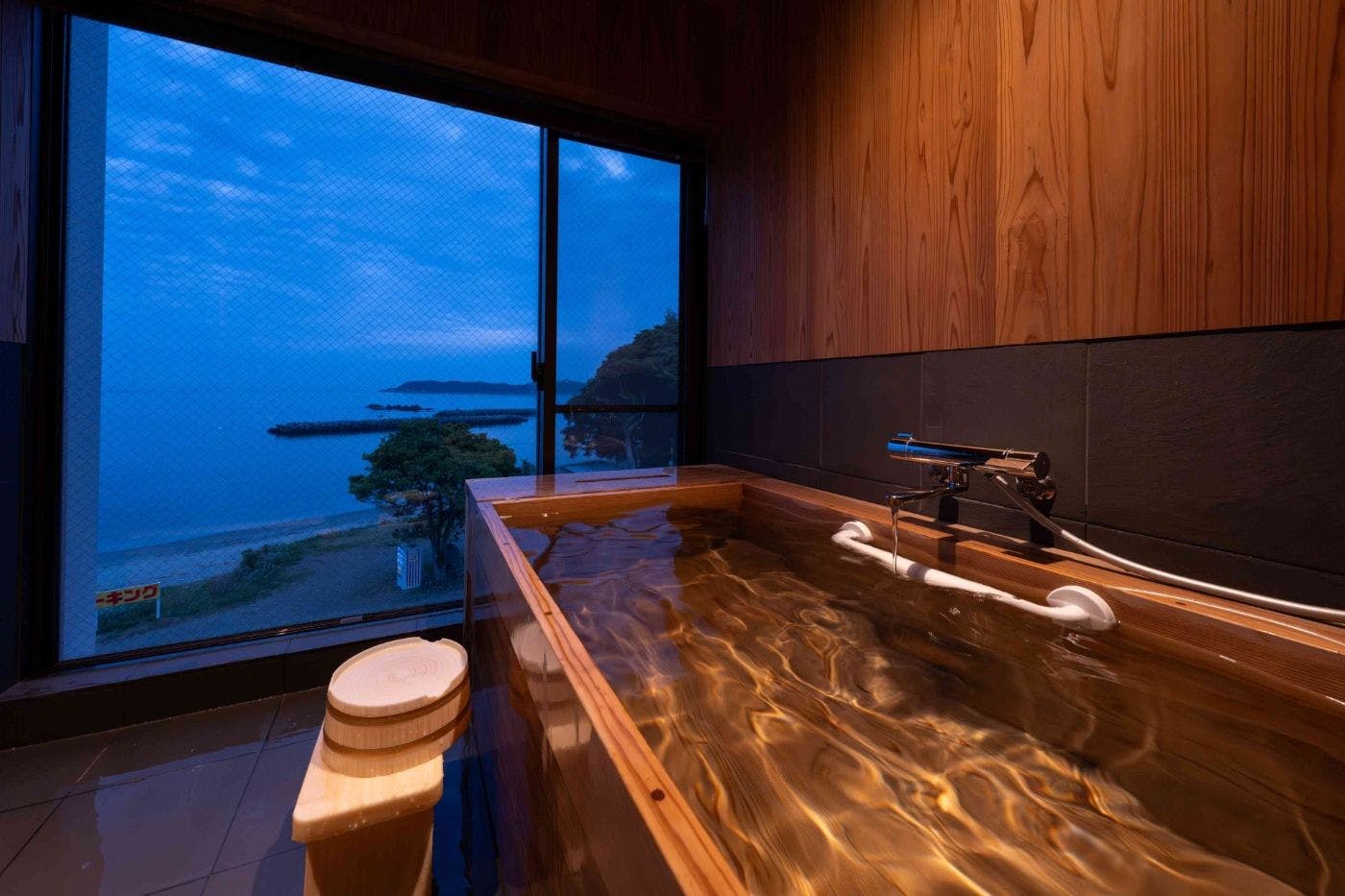 Seaside Accommodation Kameya