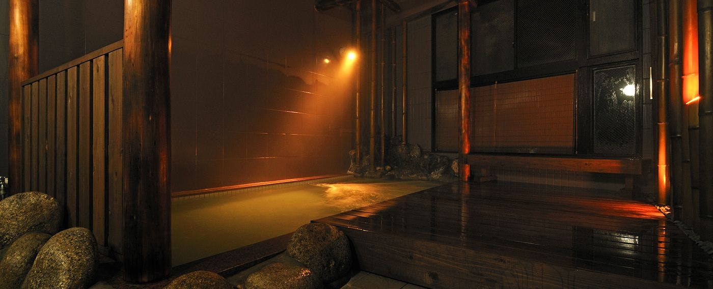 大浴場（女湯・男湯）