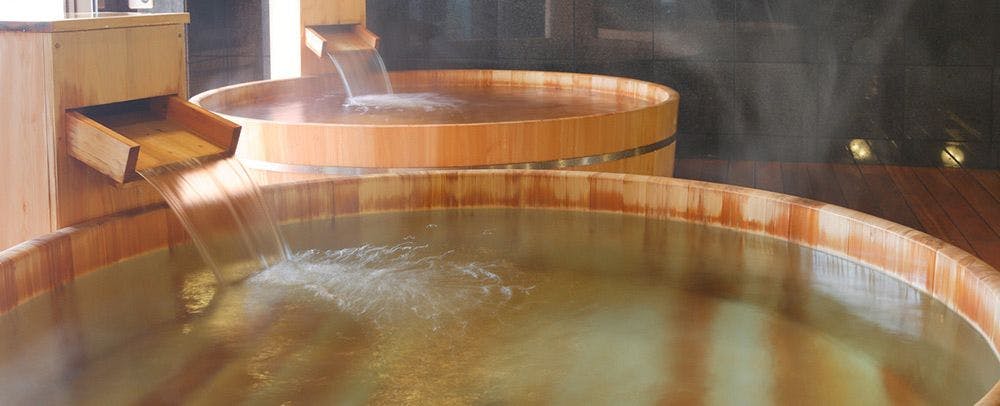 Tab mandi berbentuk tong