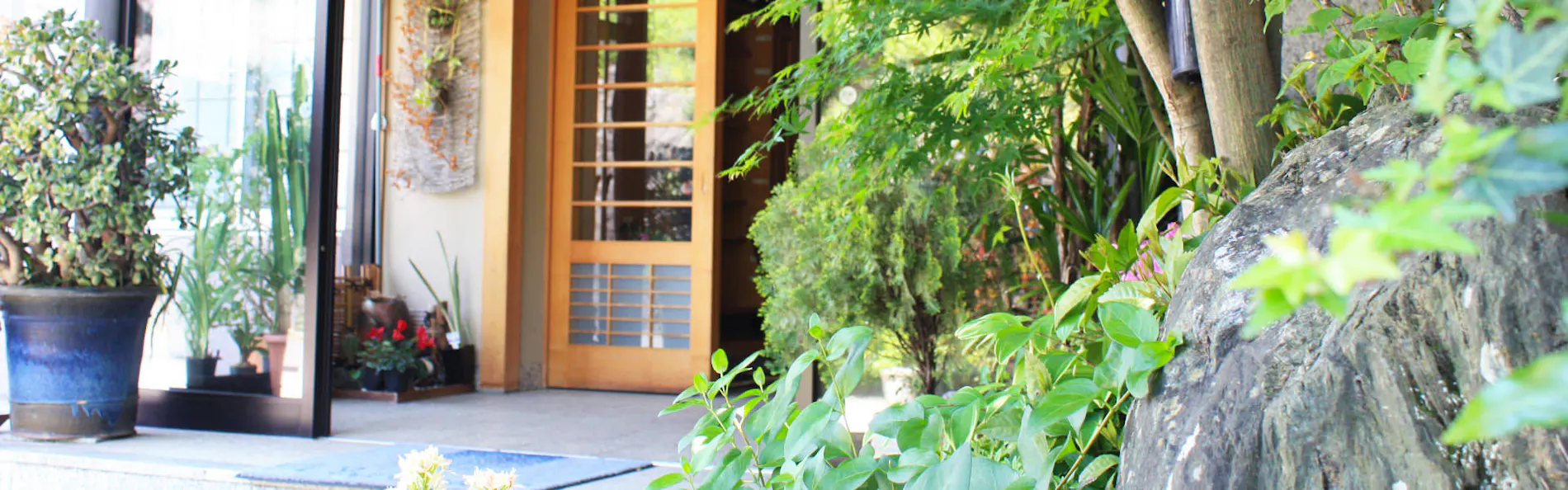 割烹の宿 大観荘