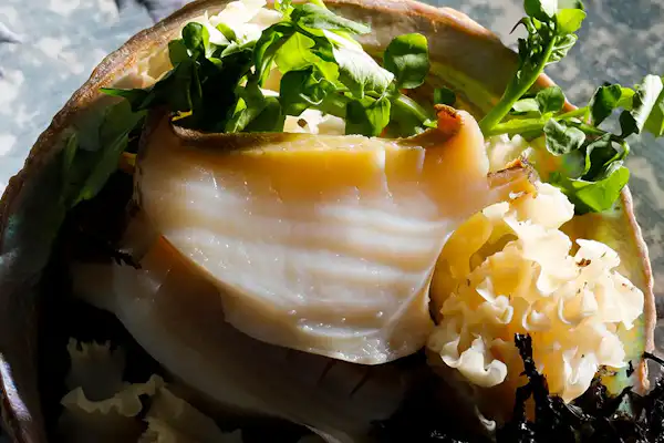 อาหารและเครื่องดื่ม