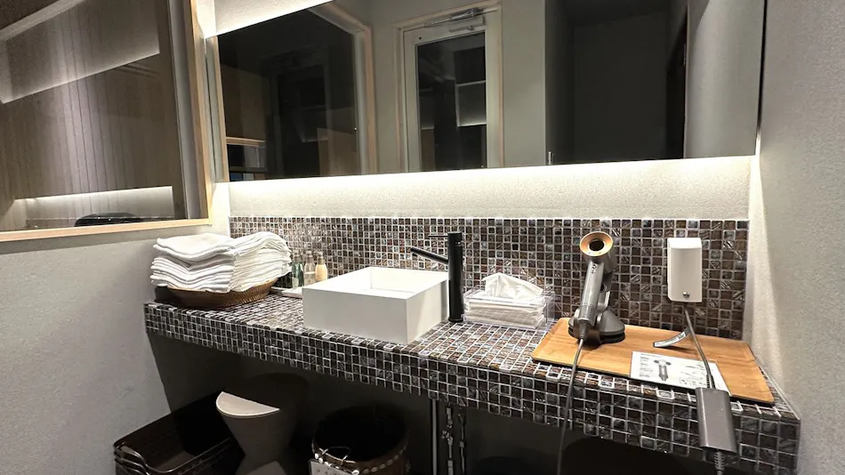 Hotel Shiki no Kura: A Pet-Friendly Inn with Its Own Hot Spring Source