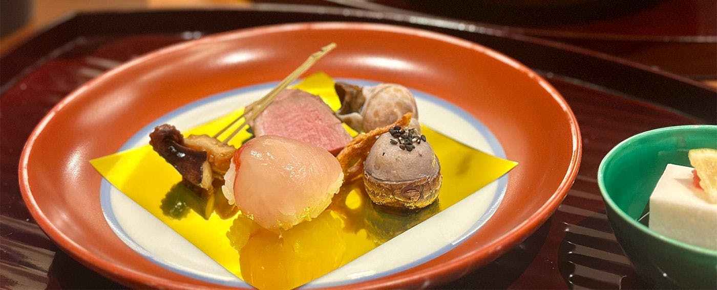 高台から海を臨む 貸切温泉のペットリゾート　ホテル四季の蔵