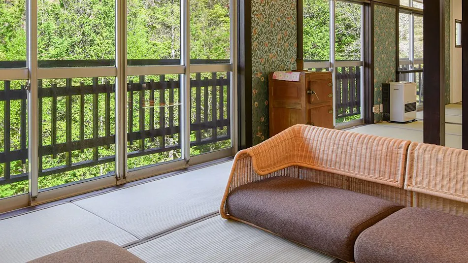 Mountain Inn Meiji Onsen Mishaka no Yu