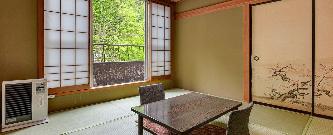 ห้องพัก (ห้องสไตล์ญี่ปุ่น 8 เสื่อทาทามิ ฝั่งภูเขา)