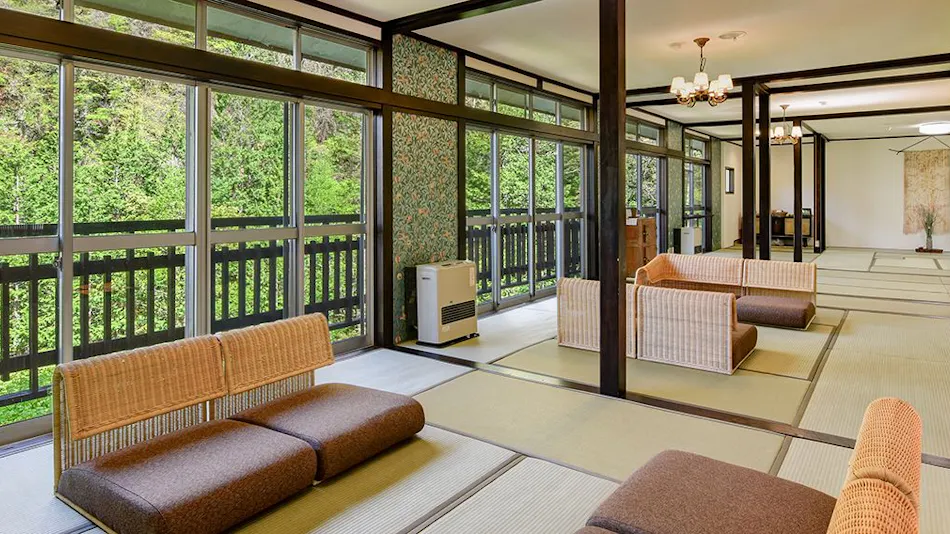 Mountain Inn Meiji Onsen Mishaka no Yu