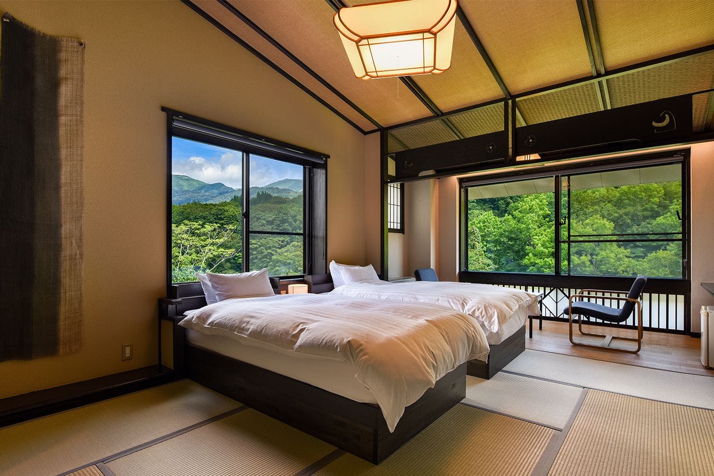 ห้องพักแบบญี่ปุ่นเตียงคู่ (ห้องมุม/พร้อมห้องน้ำ)