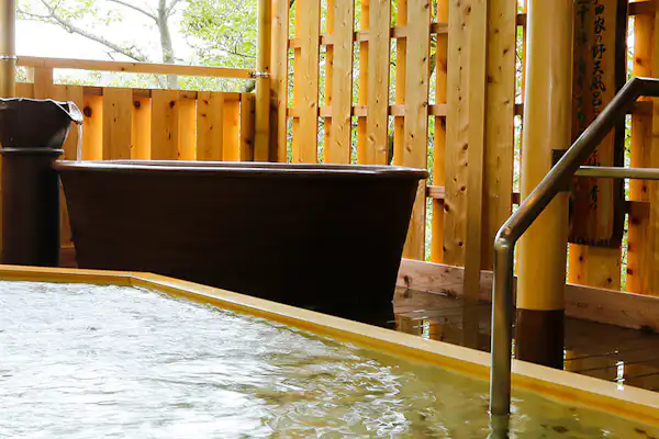 น้ำพุร้อน