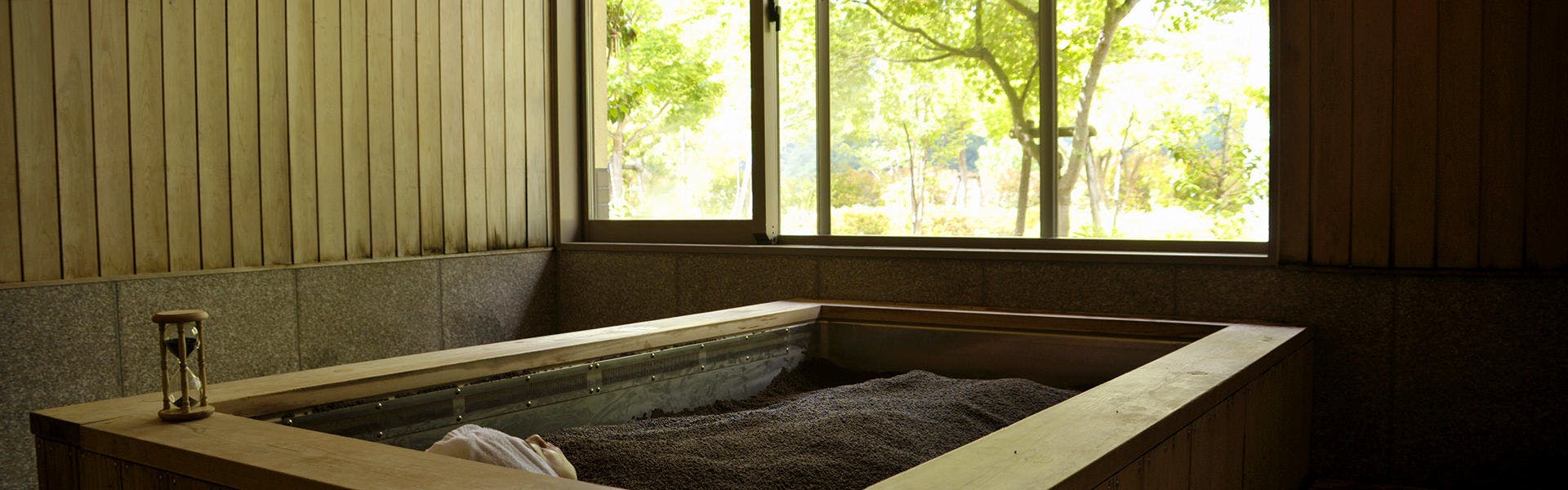 亀嵩温泉　玉峰山荘