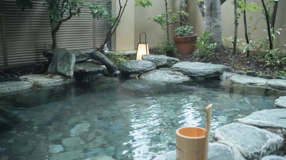 Nishiizu Meguri