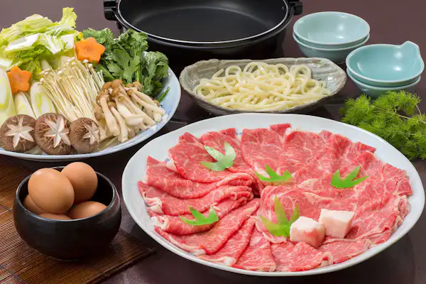 อาหารและเครื่องดื่ม