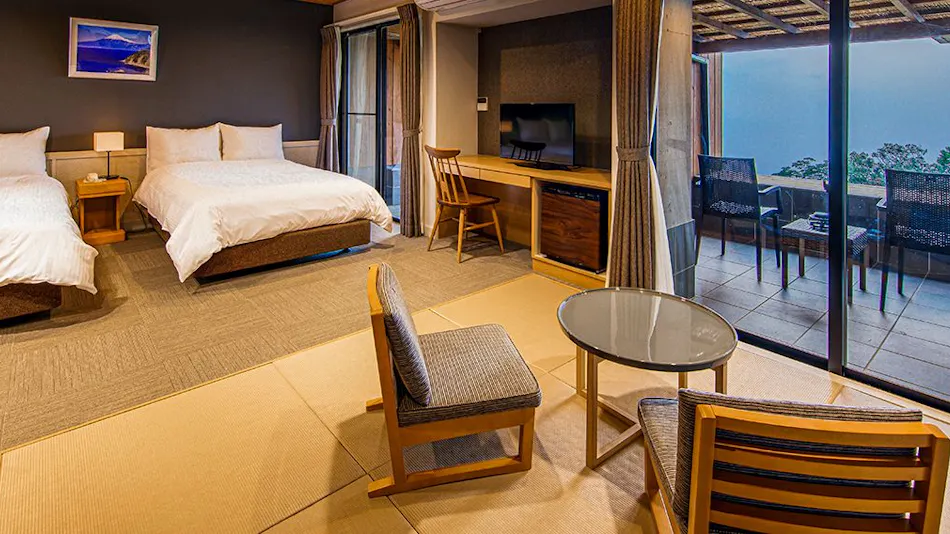 Nishi-Izu Glamping Tenku Terrace