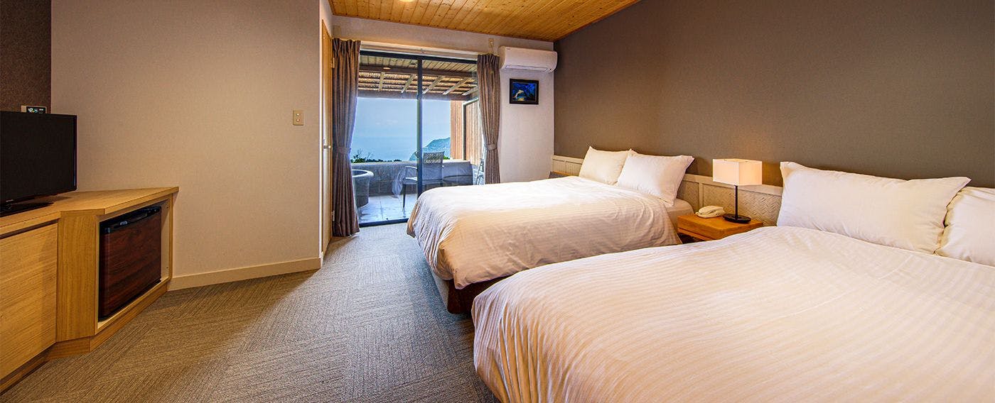 Nishi-Izu Glamping Tenku Terrace