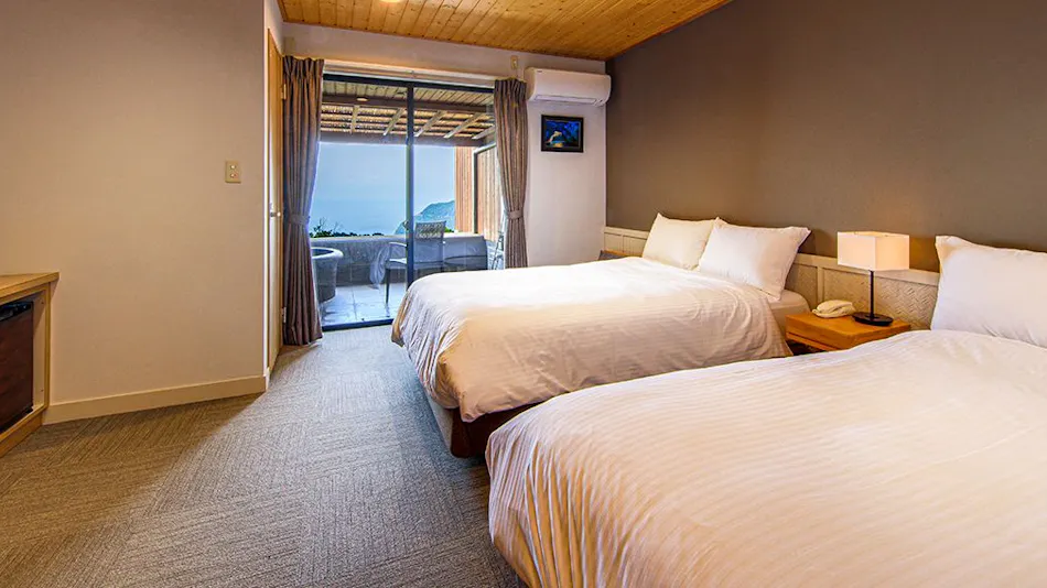 Nishi-Izu Glamping Tenku Terrace