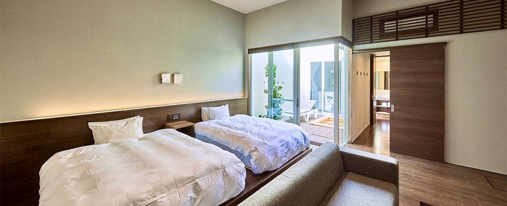 洋室ツインBタイプ　ヒノキ風呂