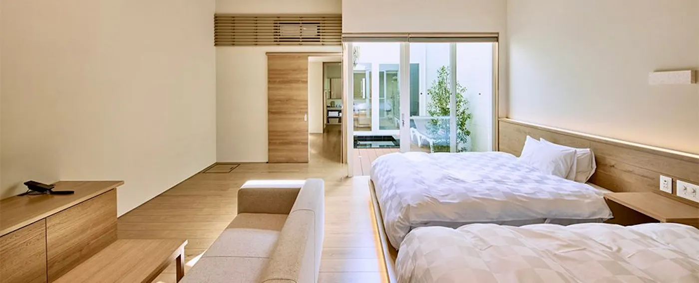 洋室ツインBタイプ御影石風呂