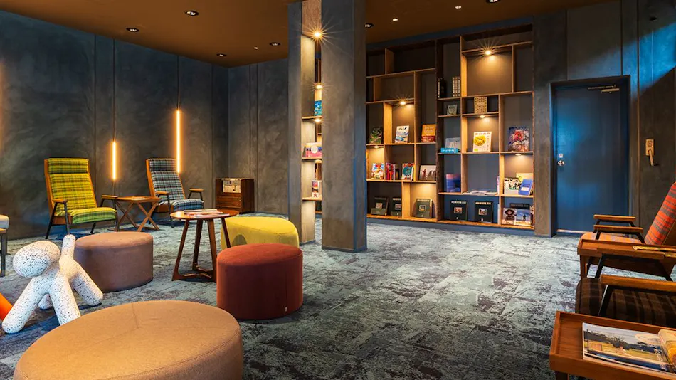 Yusai: The Echo of the Hot Spring Gorge