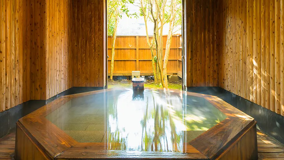 Yusai: The Echo of the Hot Spring Gorge