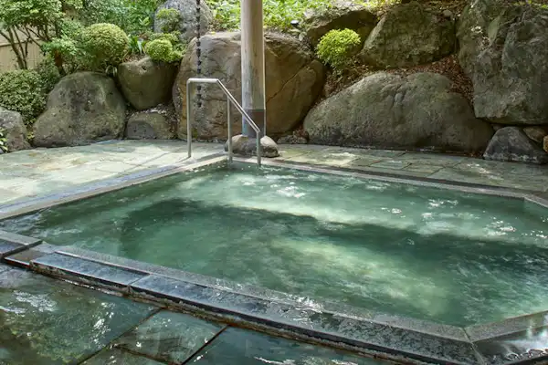 น้ำพุร้อน