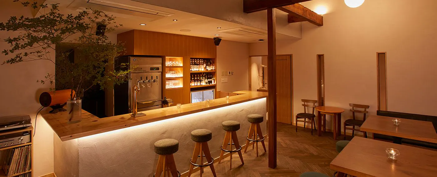 ツキコマスタンド