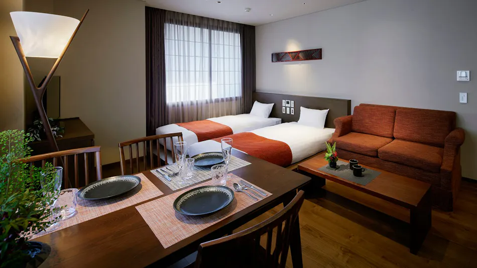 Minn Kanazawa