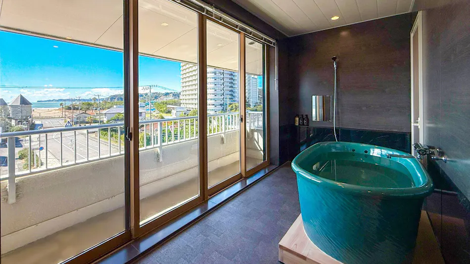 Onoso, an Accommodation Specializing in Spiny Lobster and Abalone