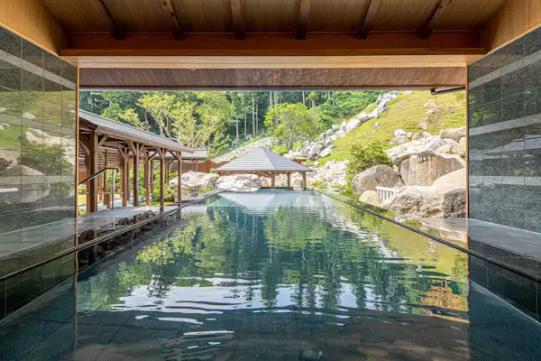 Large Open-Air Bath with Panoramic Views