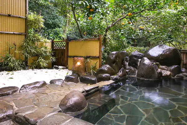 น้ำพุร้อน