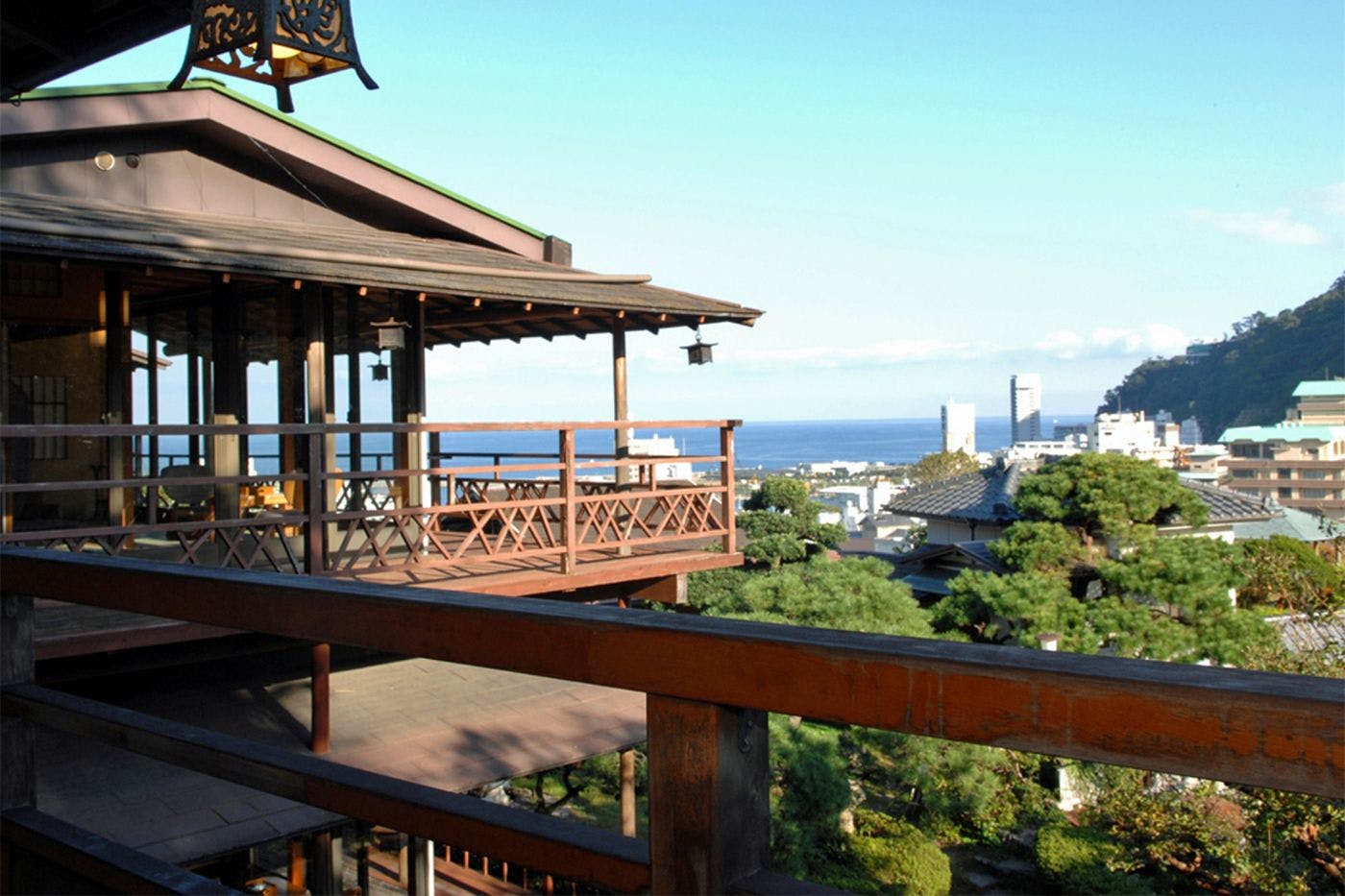 自家源泉かけ流しの宿　熱海の癒（ゆ）新かどや