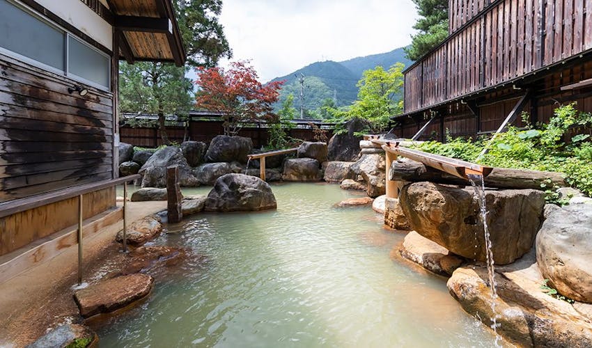 奥飛騨温泉 深山桜庵別館 湯めぐりの宿 平湯館 の空室状況を確認する 宿泊予約は 一休 Com 奥飛騨温泉 深山桜庵別館 湯めぐりの宿 平湯館 の空室状況を確認する 宿泊予約は 一休 Com