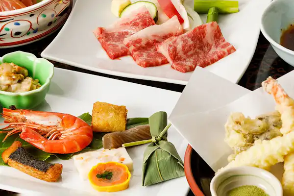 อาหารและเครื่องดื่ม