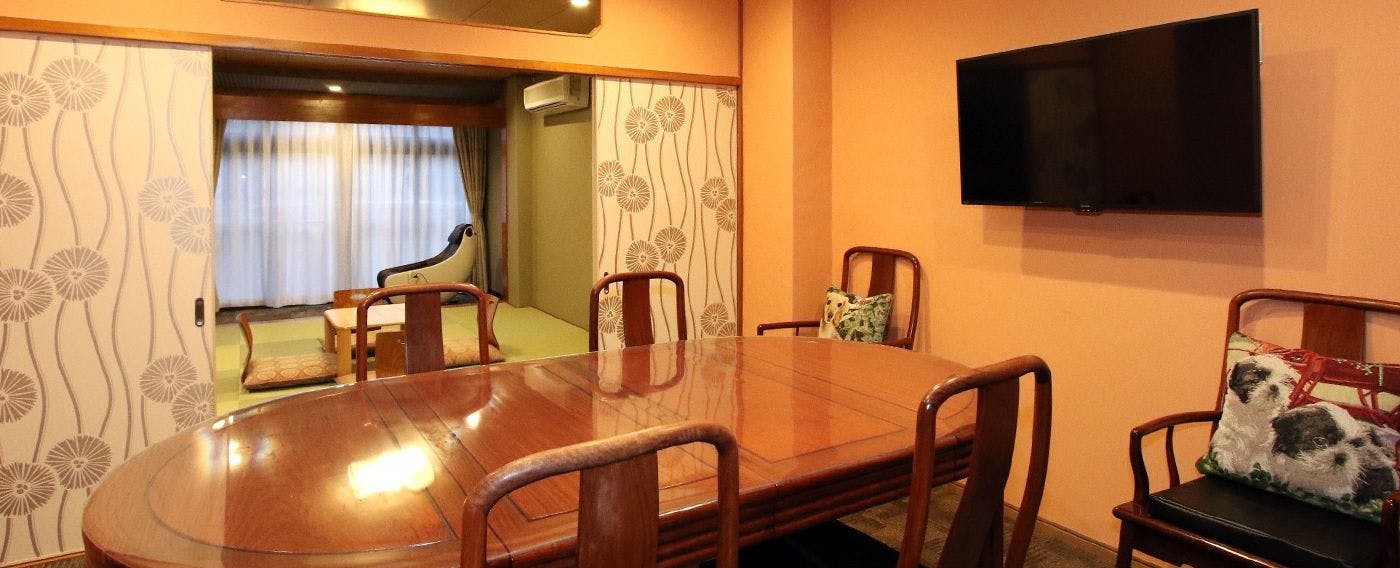 Kinugawa International Hotel: A Pet-Friendly Accommodation with Three Dog Runs