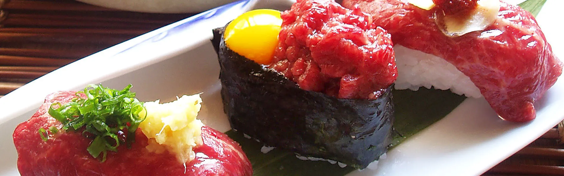 鉄鉱泉本館