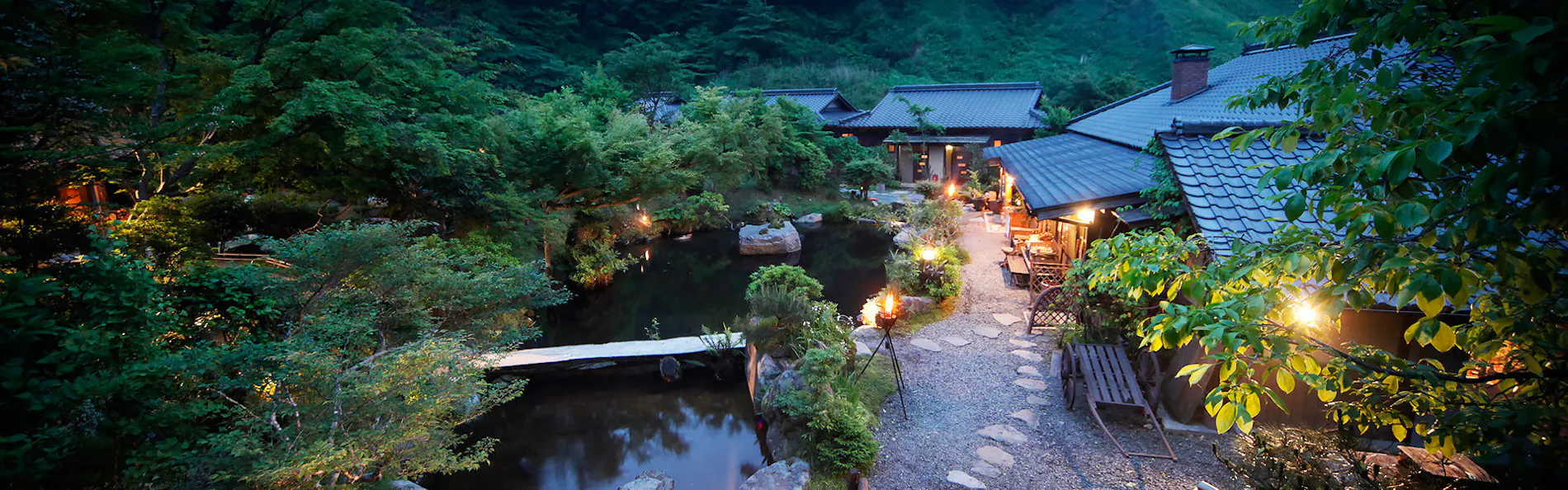 源流の宿 帆山亭
