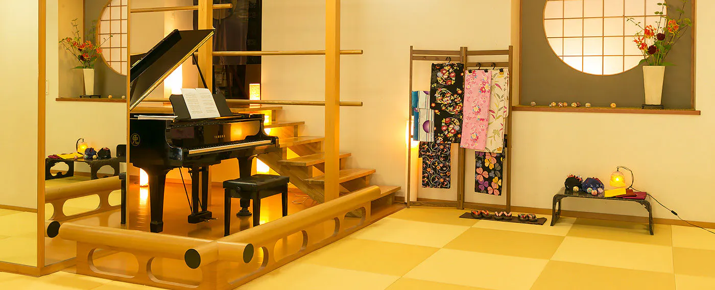 グランドピアノ