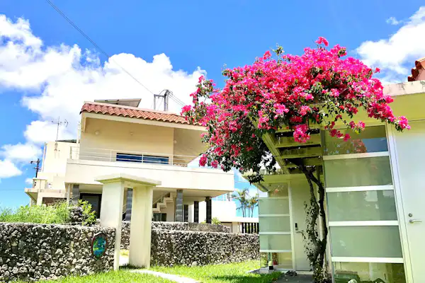 ภายนอกอาคาร