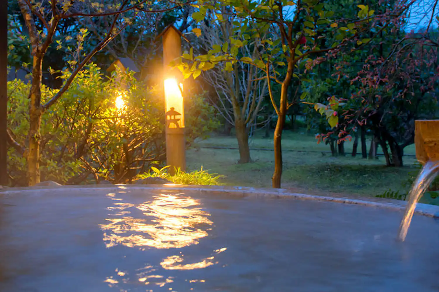 น้ำพุร้อน