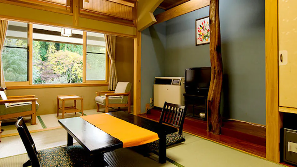 Ushuku Onsen Motoyu Gensen Kakenagashi no Yado Kawanaga (Formerly: Kawanaga Sanso)