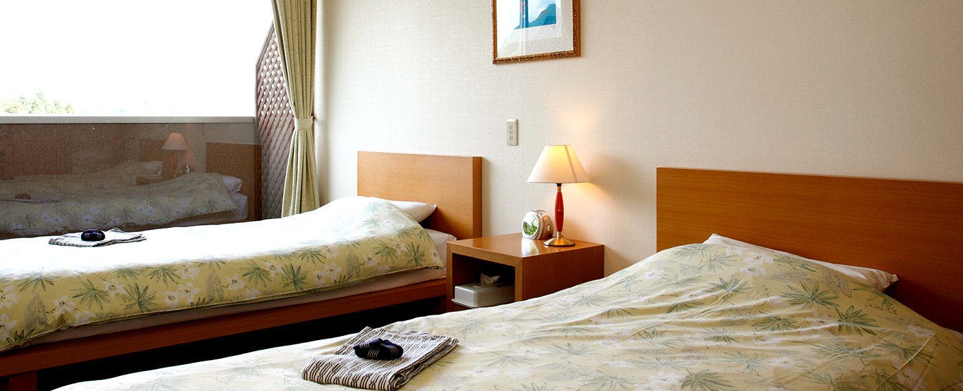 Atami Club Higashi Karuizawa Hotel