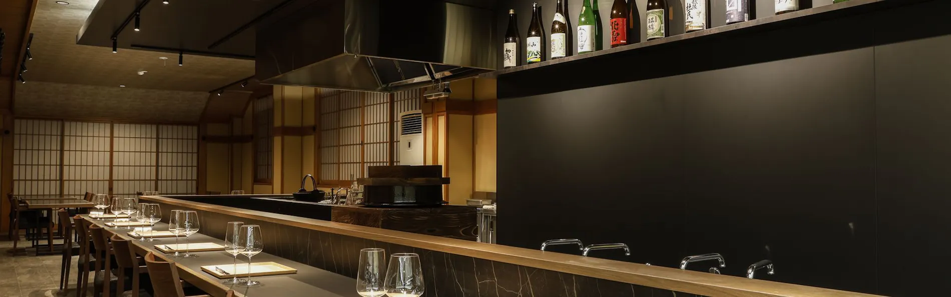 米と酒興と炉端の宿 高橋屋観山荘