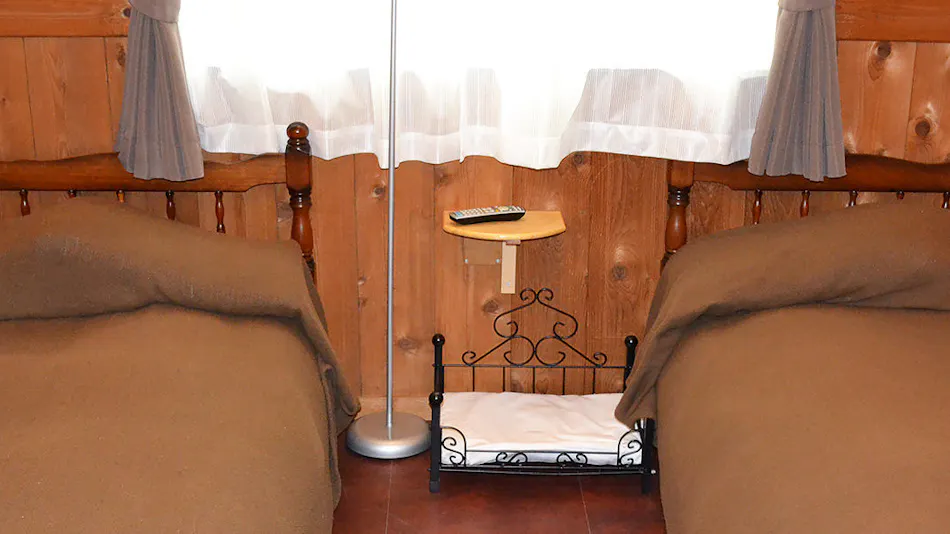 GUZU: A Lodge to Enjoy a French Dinner with Your Beloved Dog