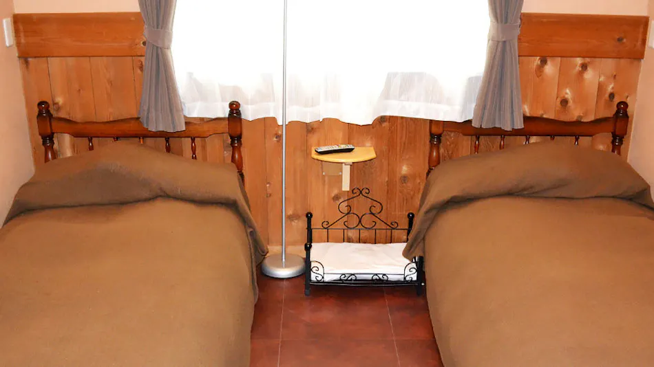 GUZU: A Lodge to Enjoy a French Dinner with Your Beloved Dog