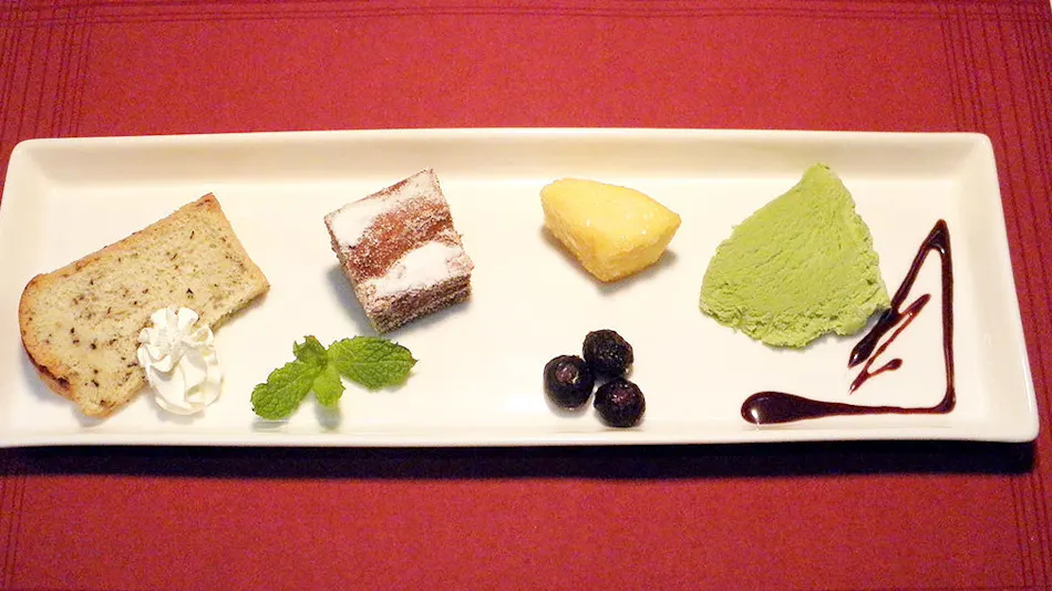 GUZU: A Lodge to Enjoy a French Dinner with Your Beloved Dog