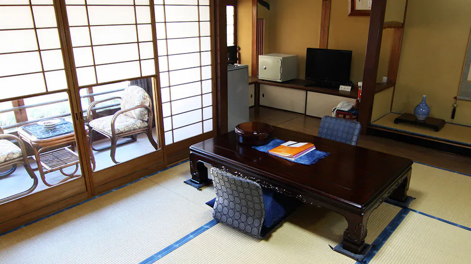 Kiya Ryokan, a Registered Tangible Cultural Property Inn