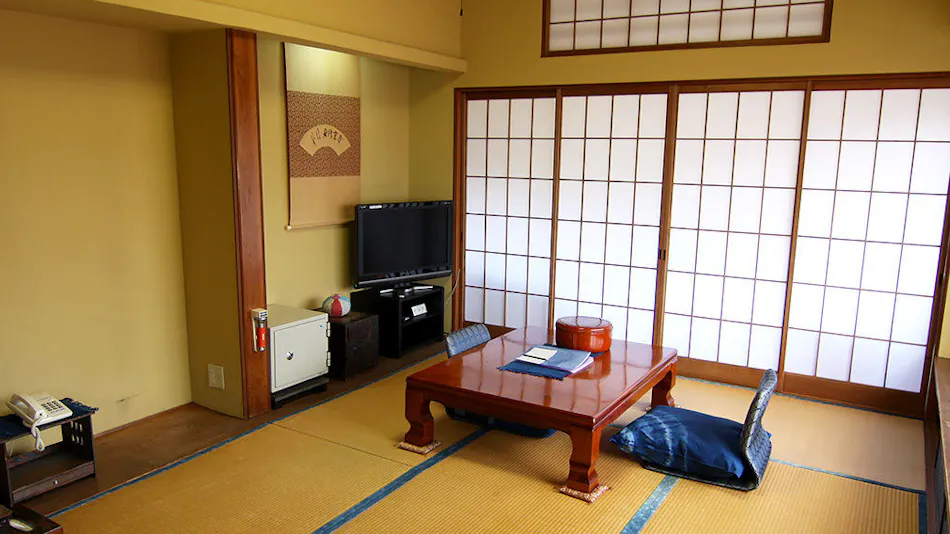 Kiya Ryokan, a Registered Tangible Cultural Property Inn